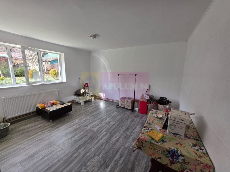 Apartament de vanzare cu 2 camere in Azuga