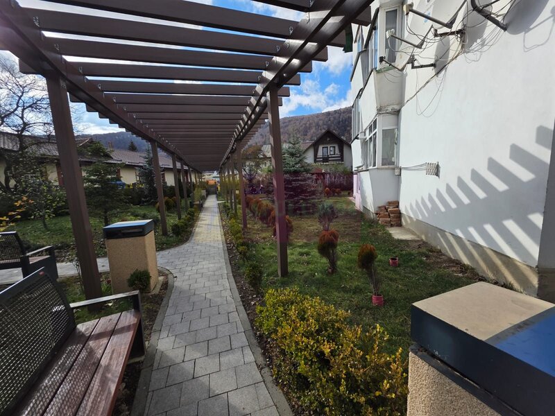 Apartament de vanzare cu 2 camere in Azuga