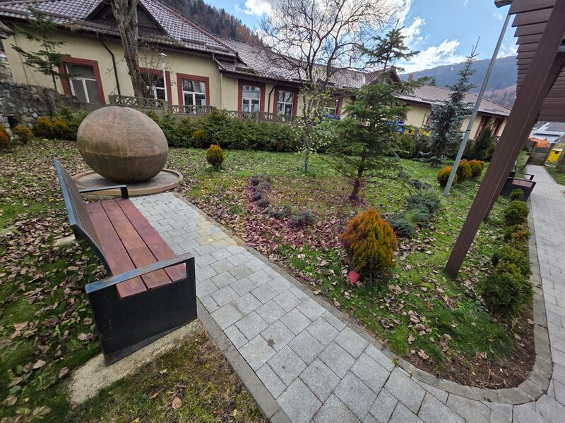 Apartament de vanzare cu 2 camere in Azuga